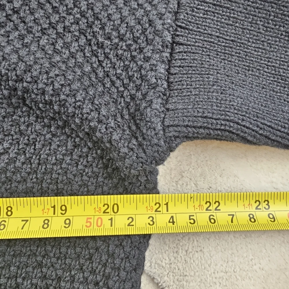 J.Crew Swingy Cable Knit Mockneck Sweater Womens Small Black Pull Over